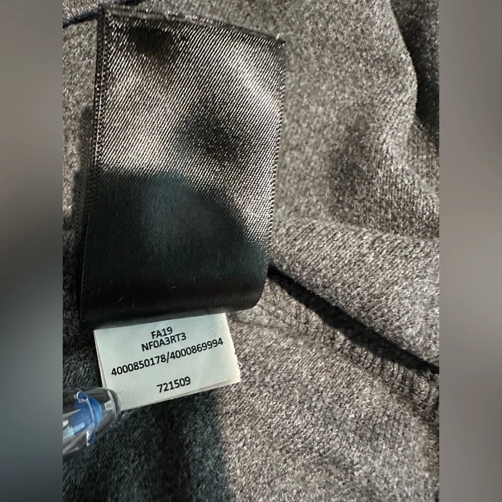 The‎ North Face Quarter Zip Pullover Men's Gray Black Jacket Large Pullover Soft